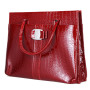 red_handbag_l